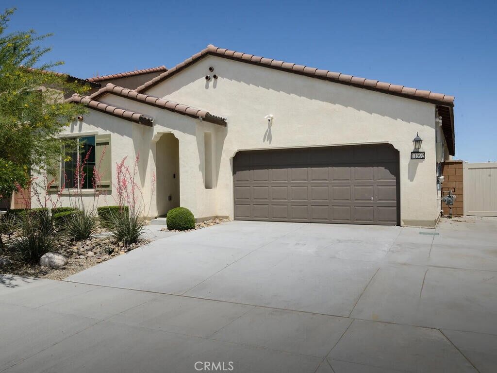 Property Photo:  11592 Echo Glen Street  CA 92392