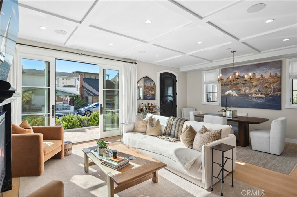 Property Photo: 318 Coronado Street CA 92661