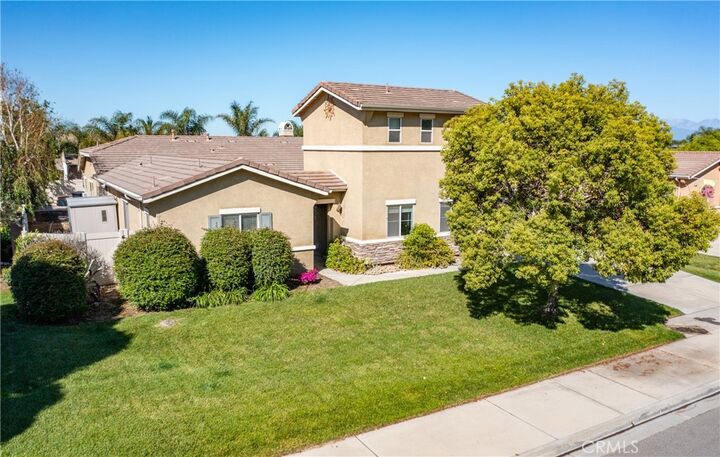 Property Photo: 7840 La Cresta Street CA 92346