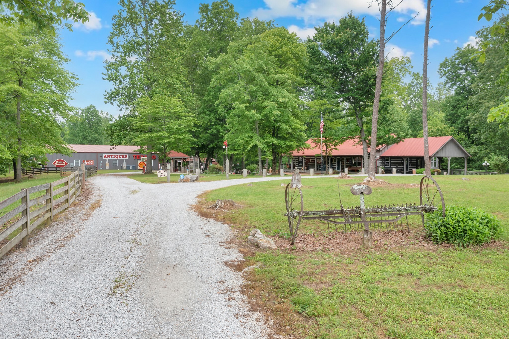 100 Shelton Ln  Manchester TN 37355 photo