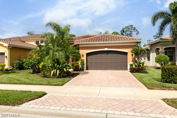 Property Photo: 3471 Pacific Drive FL 34119