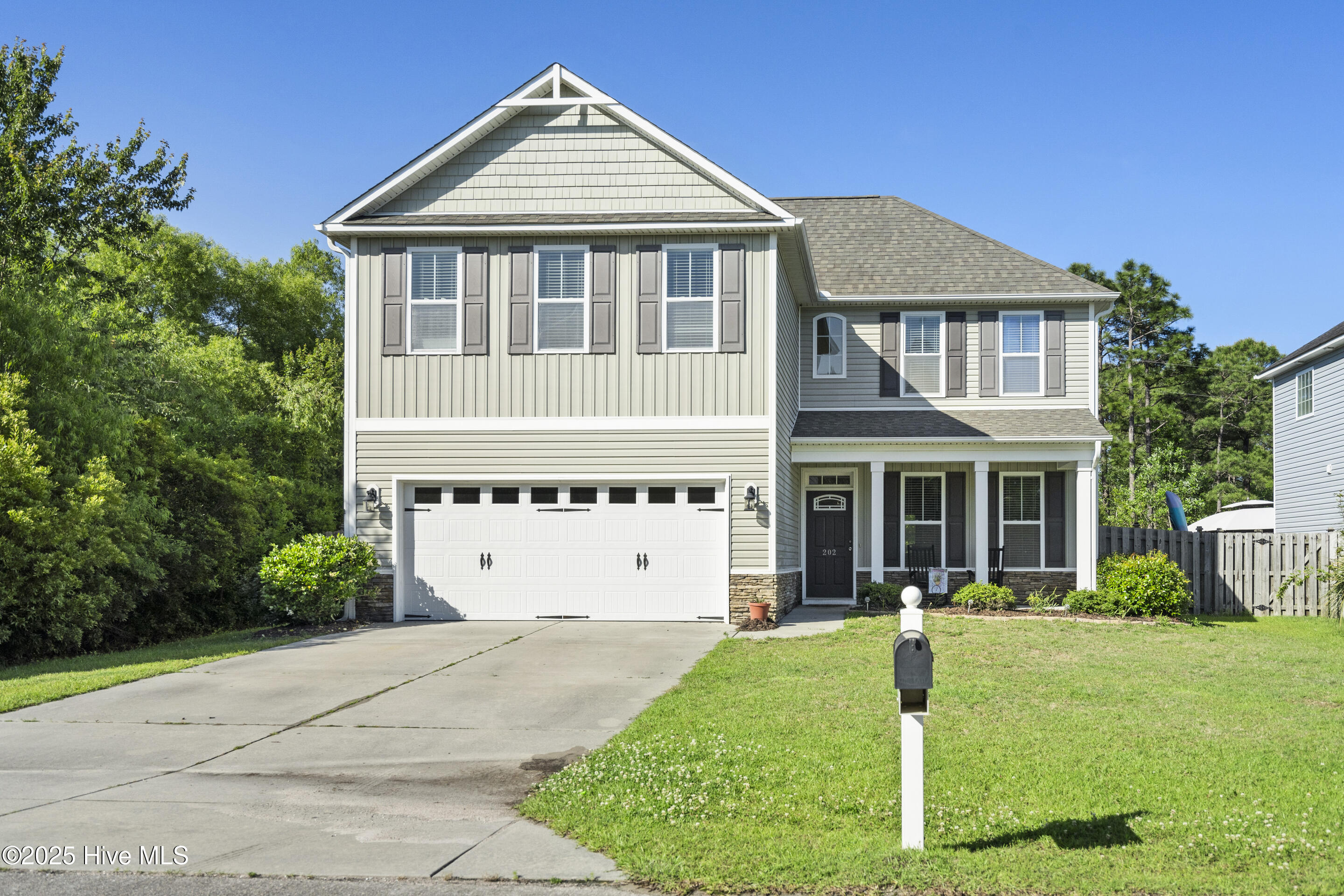 Property Photo: 202 Bungalow Road NC 28445