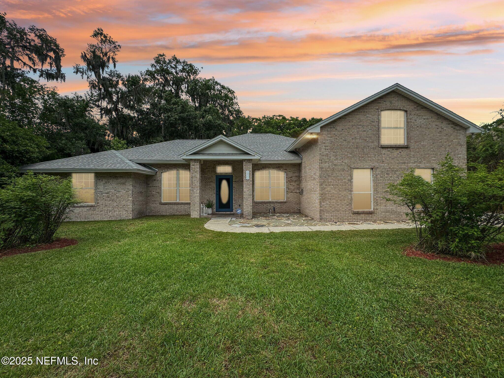 Property Photo: 1780 Southlake Drive FL 32068