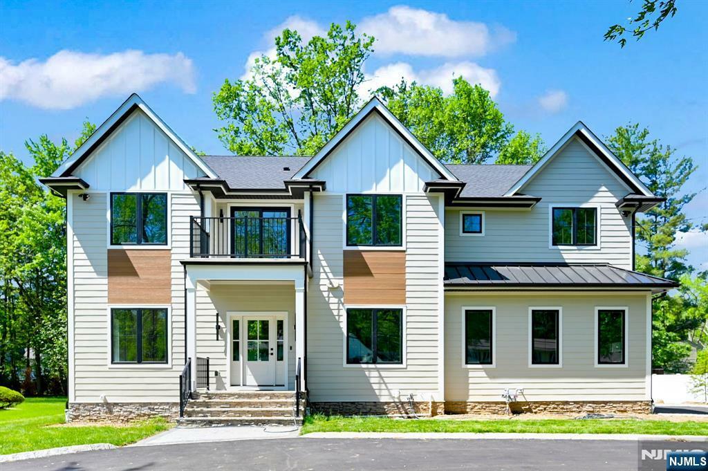 17 Arlington Drive  Livingston NJ 07039 photo
