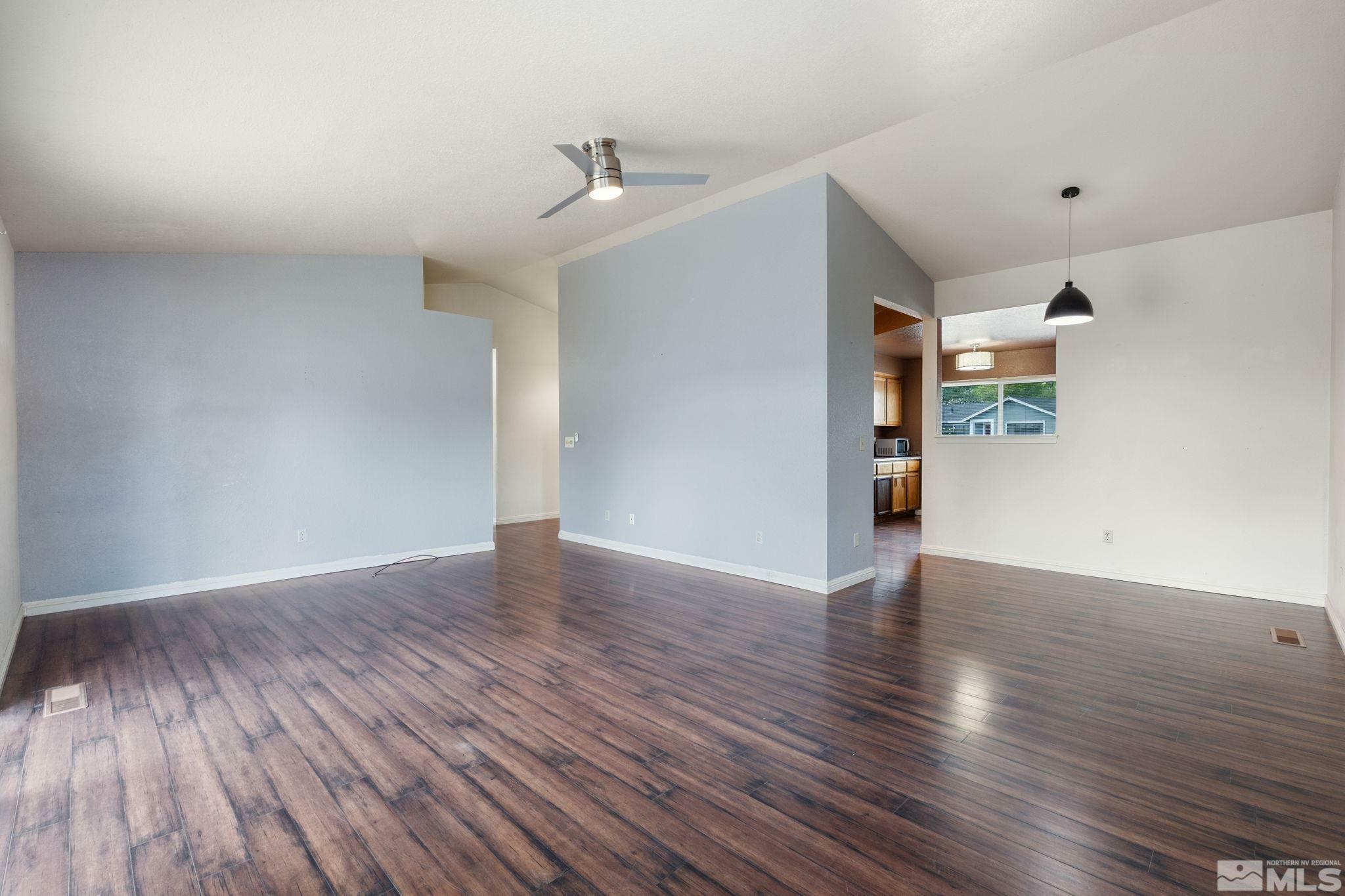 Property Photo: 123 River Village Circle NV 89403