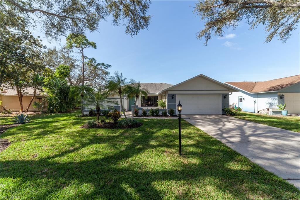 Property Photo:  19160 Cypress View Dr  FL 33967