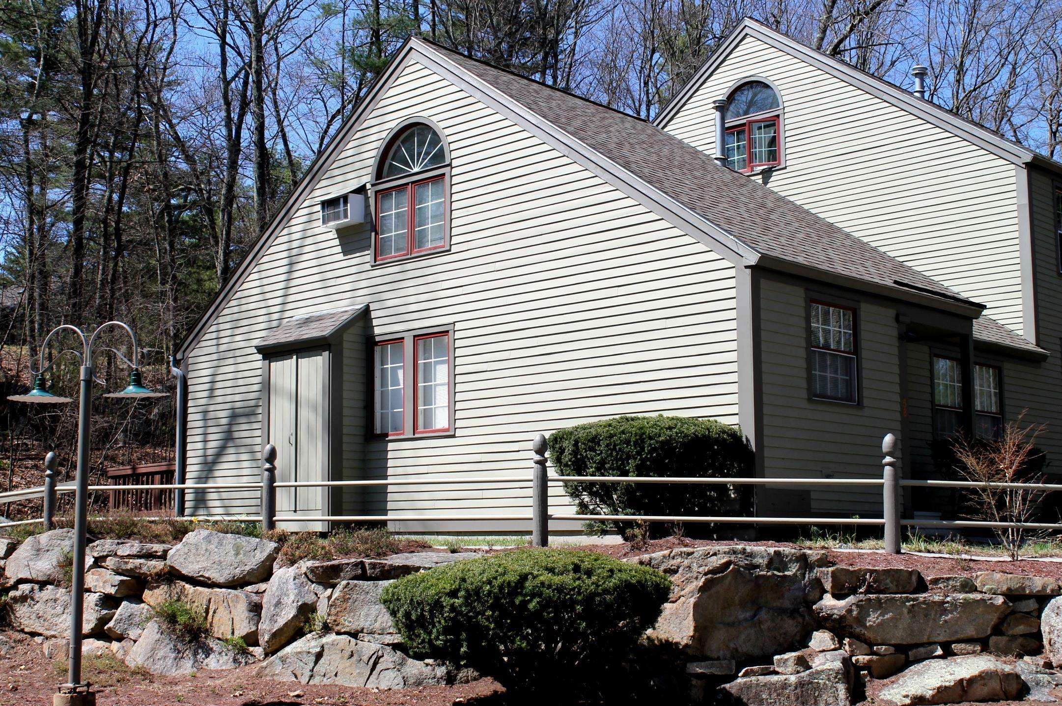 Property Photo: 1465 Hooksett Road NH 03106