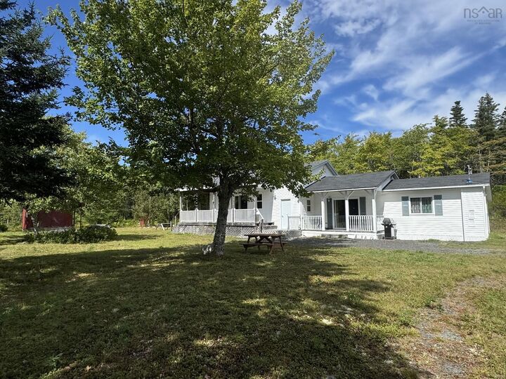 Property Photo: 87 Somerset Drive NS B0T 1V0