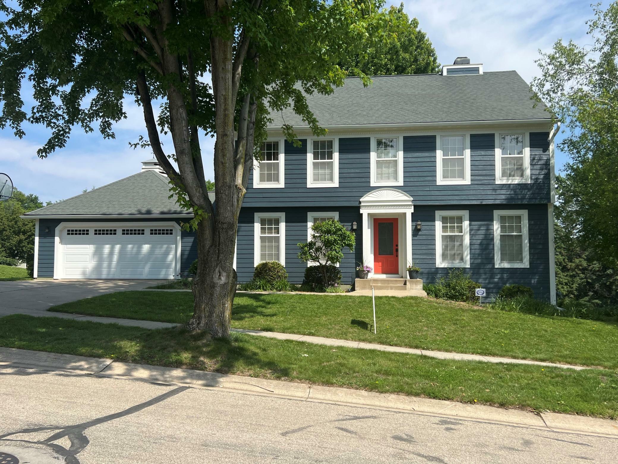 Property Photo: 1905 11th Street SW MN 55902