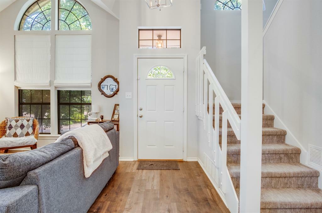 Property Photo: 626 Lochngreen Trail TX 76012