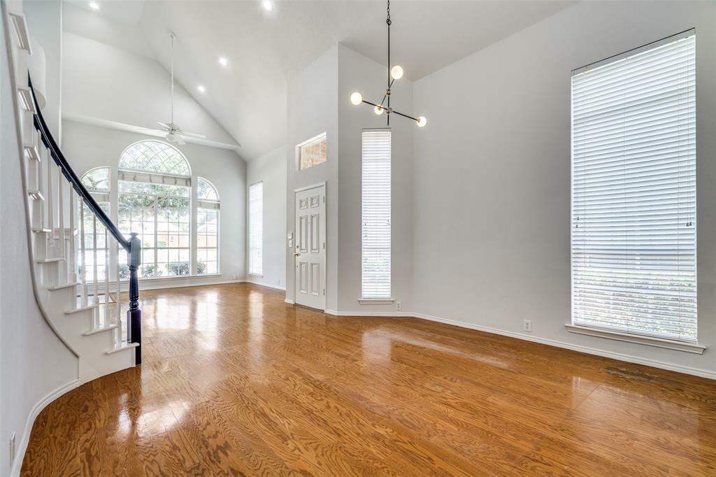 Property Photo: 3933 Creek Crossing Drive TX 75093
