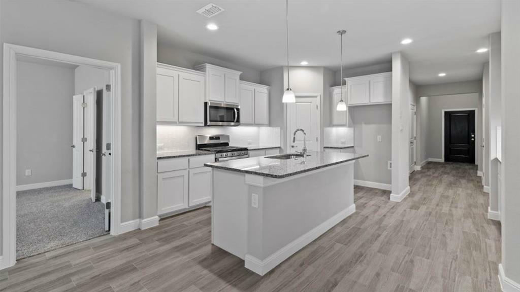 Property Photo: 1913 Brindle Street TX 76247