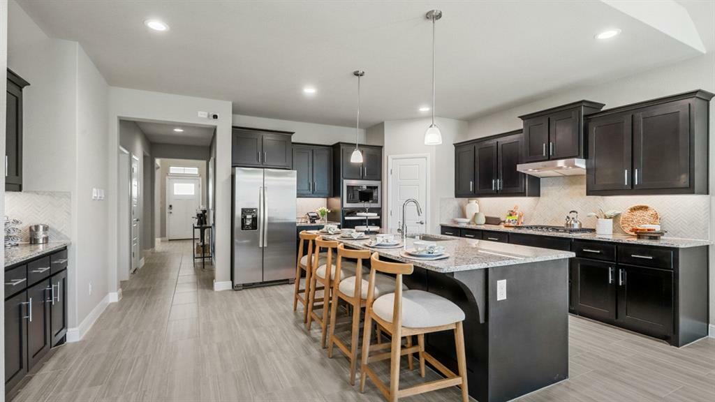 Property Photo:  8721 Tallwood Lane  TX 76247 