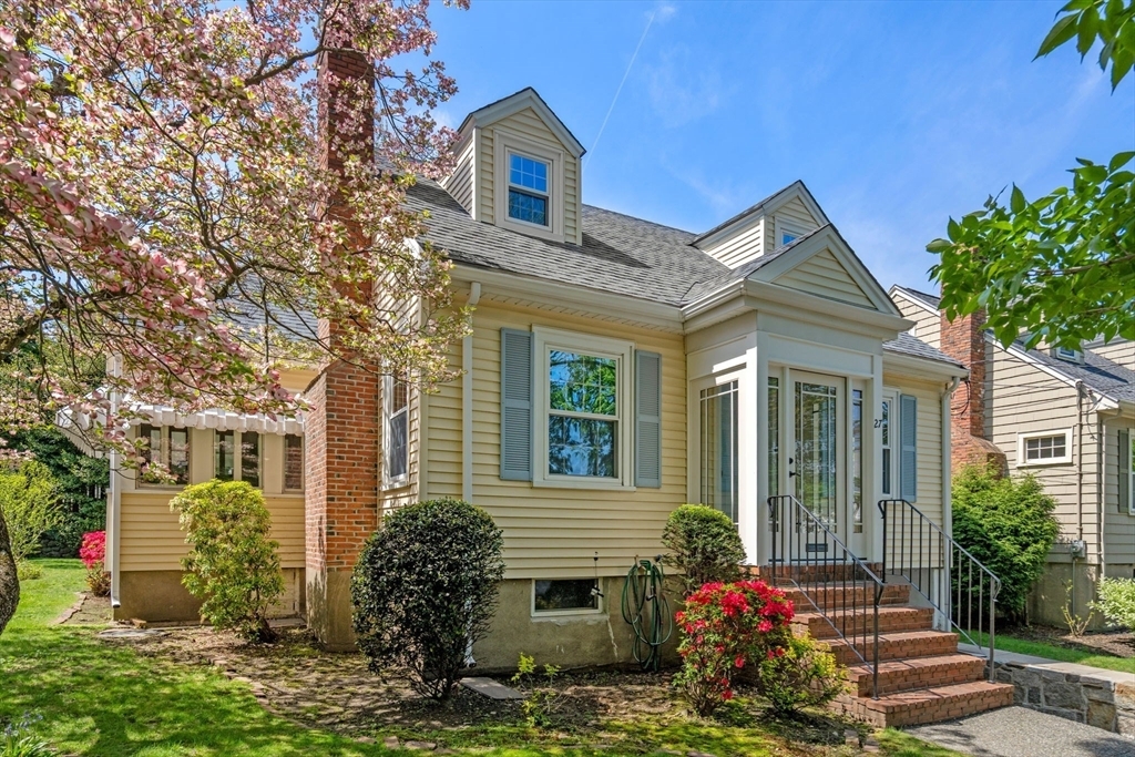 Property Photo: 27 Hope Ave MA 02186