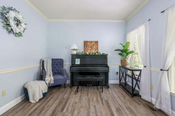Property Photo: 164 Summit Road PA 18370