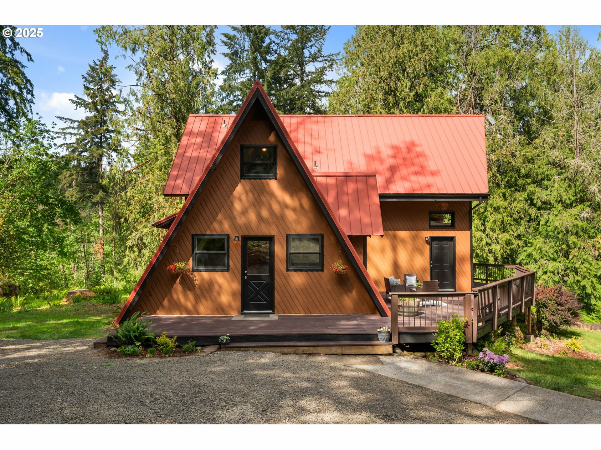 Property Photo: 26564 S Burns Rd OR 97042