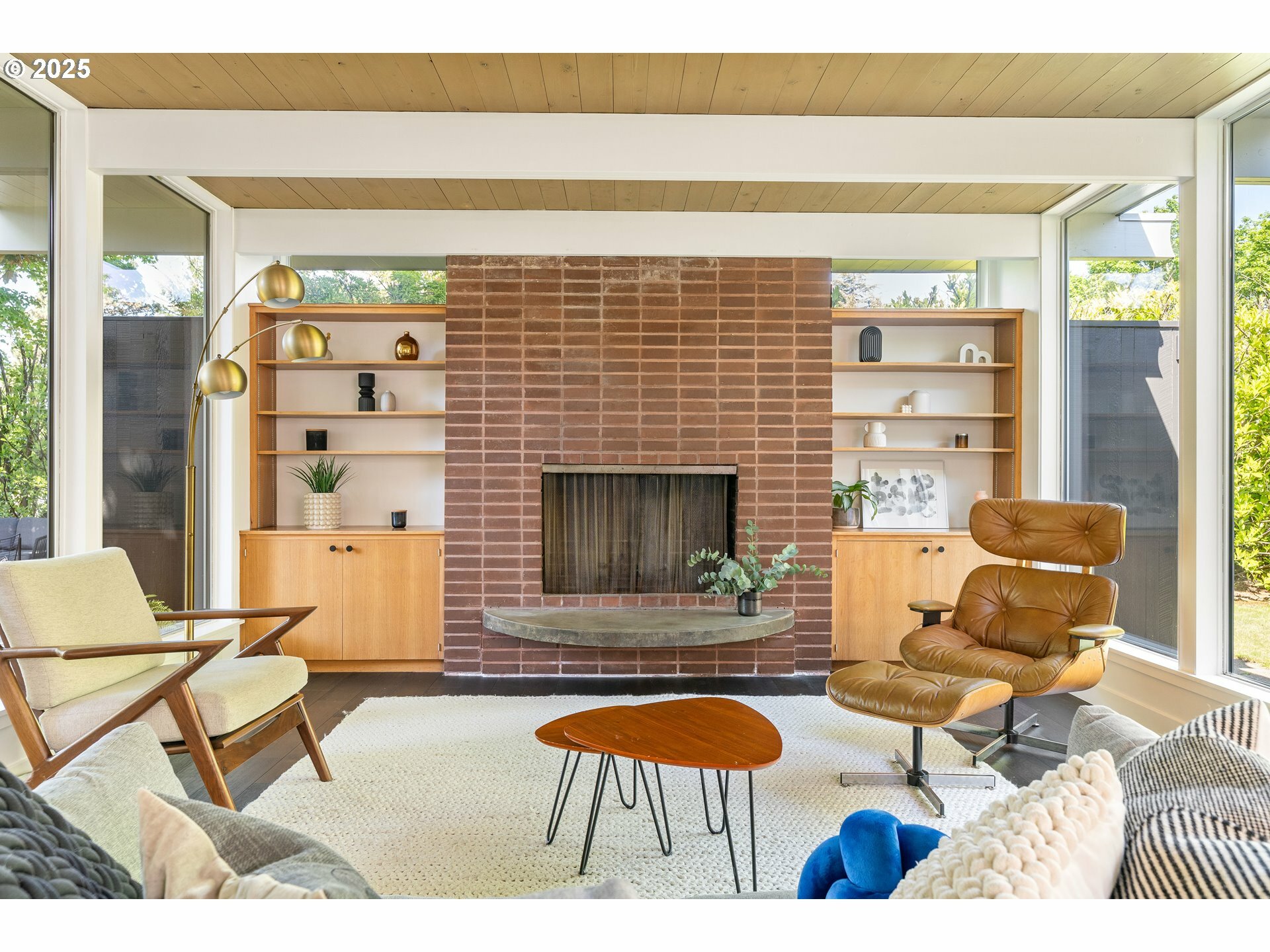 Property Photo: 9707 SW 59th Ave OR 97219