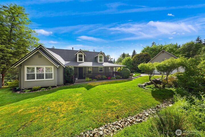 Property Photo: 21222 Meadow Lake Road WA 98290