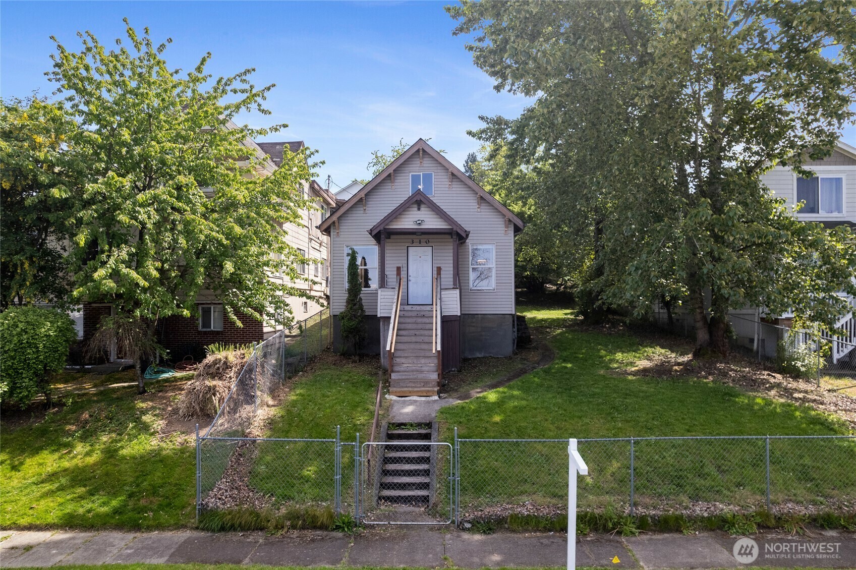 Property Photo: 310 S 28th St WA 98402