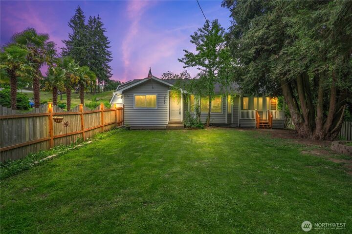 Property Photo: 10320 16th Street E WA 98372