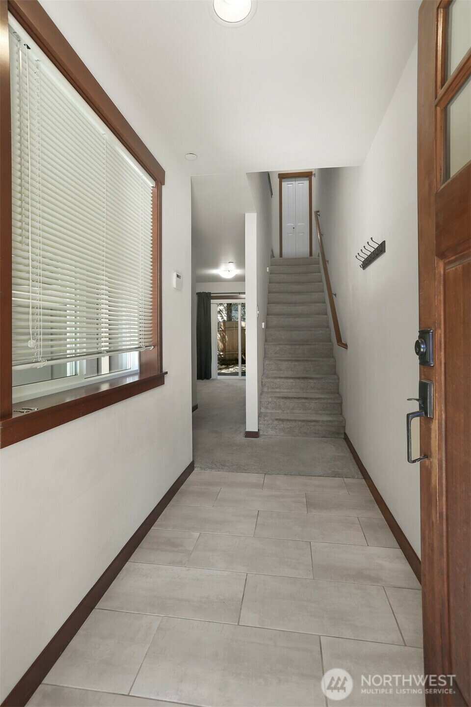Property Photo: 19439 1st Avenue S F2 WA 98148