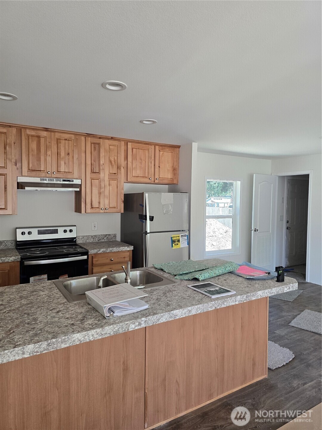 Property Photo:  2748  Bona Vista Drive SW  WA 98512 