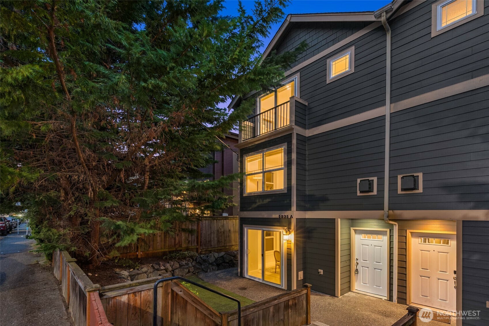 5235  11 Avenue NE A  Seattle WA 98105 photo