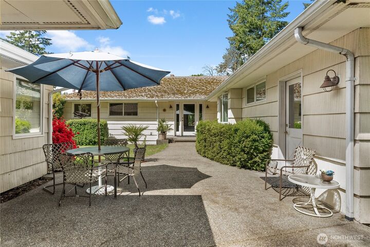 Property Photo: 16 Loch Lane SW WA 98499