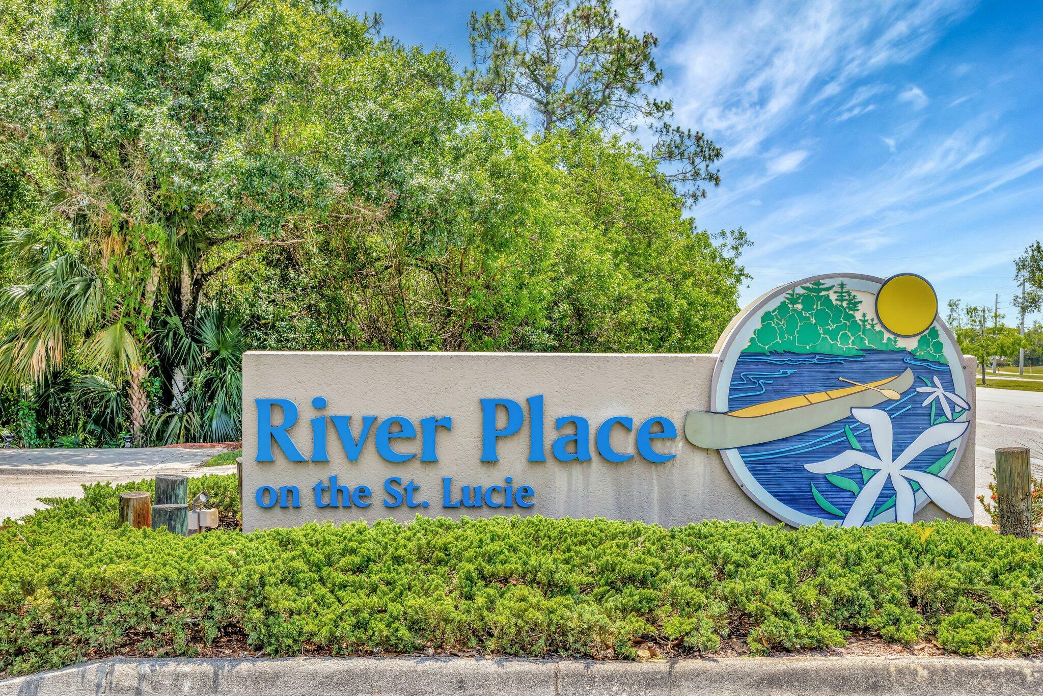 Property Photo: 646 NE Muskrat Run FL 34983
