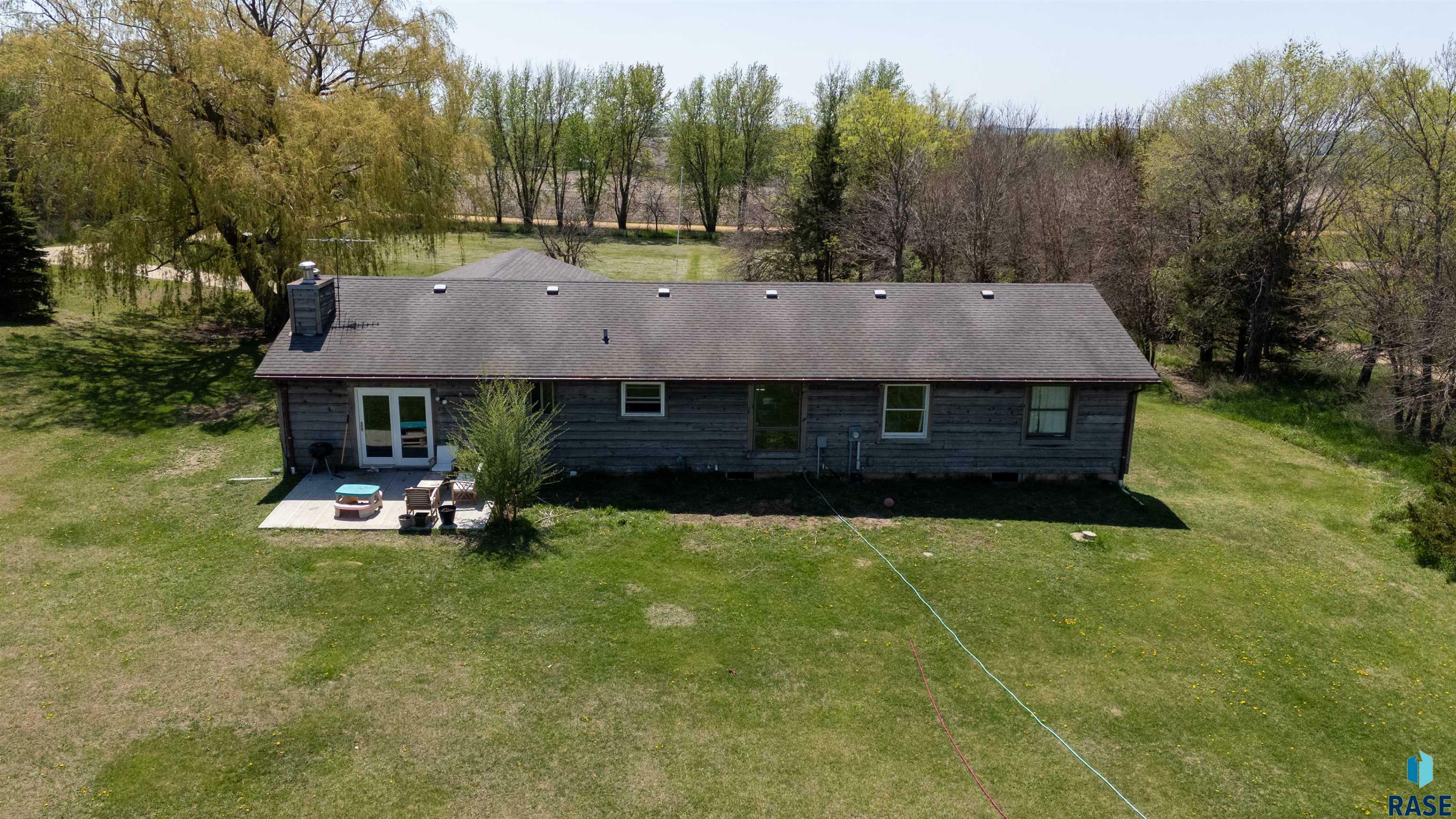 Property Photo: 48186 265th St SD 57005