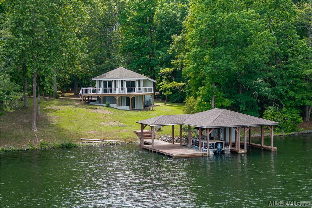 Property Photo:  156 W Dogwood Trl  NC 27850 