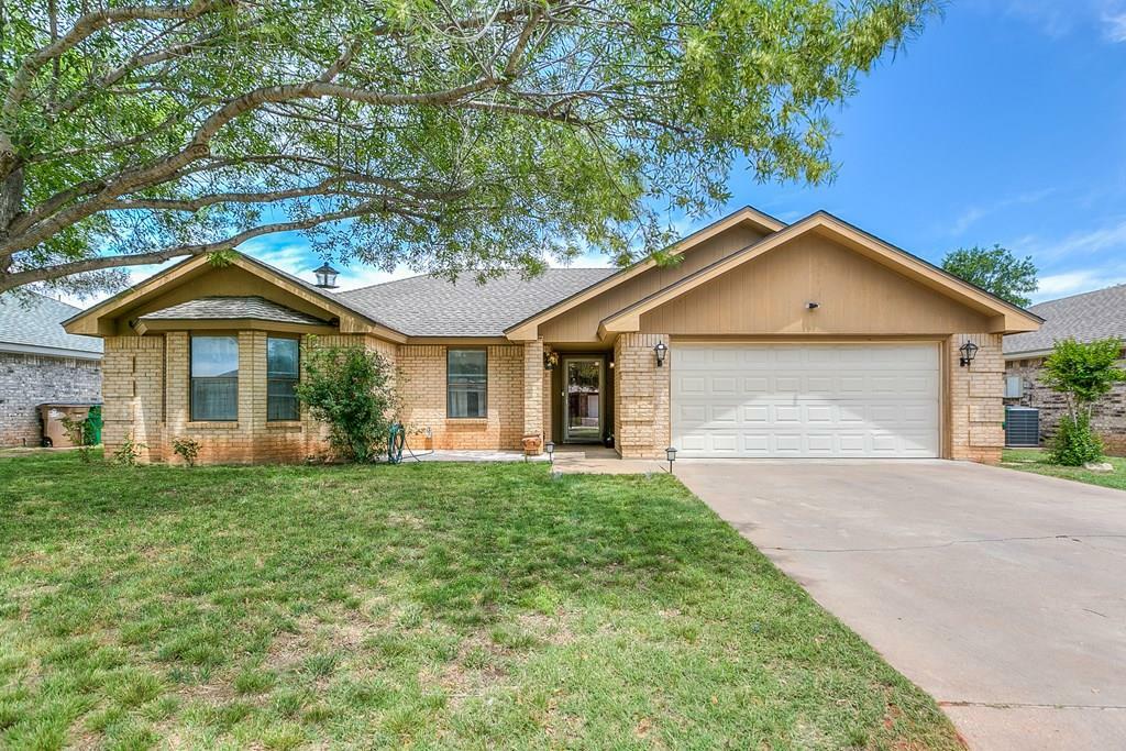 Property Photo: 3634 Oak Creek Dr TX 76901