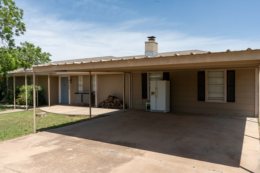 Property Photo: 9762 Mt Nebo Rd TX 76901
