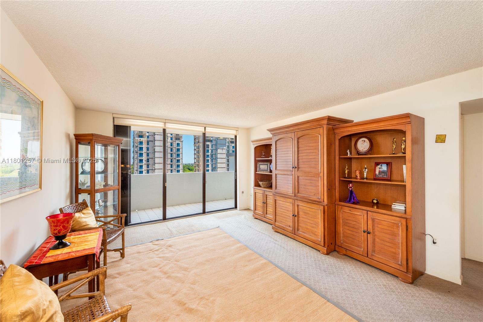 Property Photo: 600 Biltmore Way 1217 FL 33134