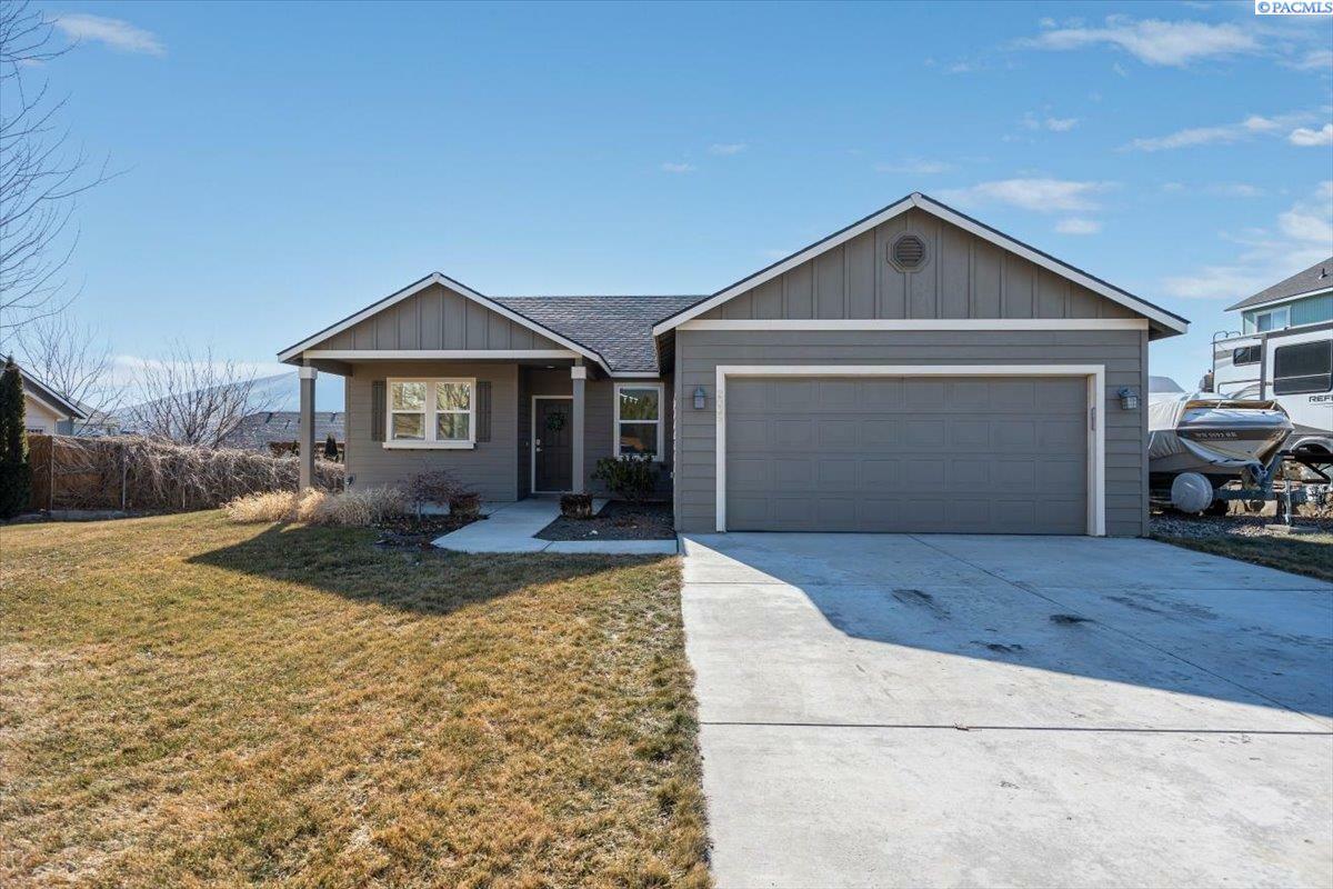 Property Photo: 2035 Crab Apple WA 99353