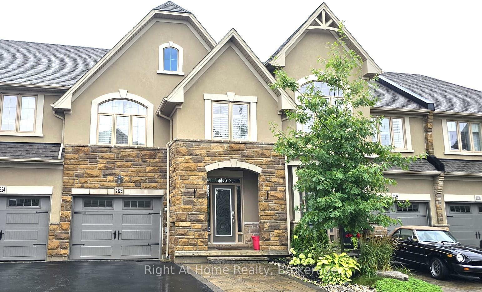 Property Photo: 2326 Natasha Circle ON L6M 1N9