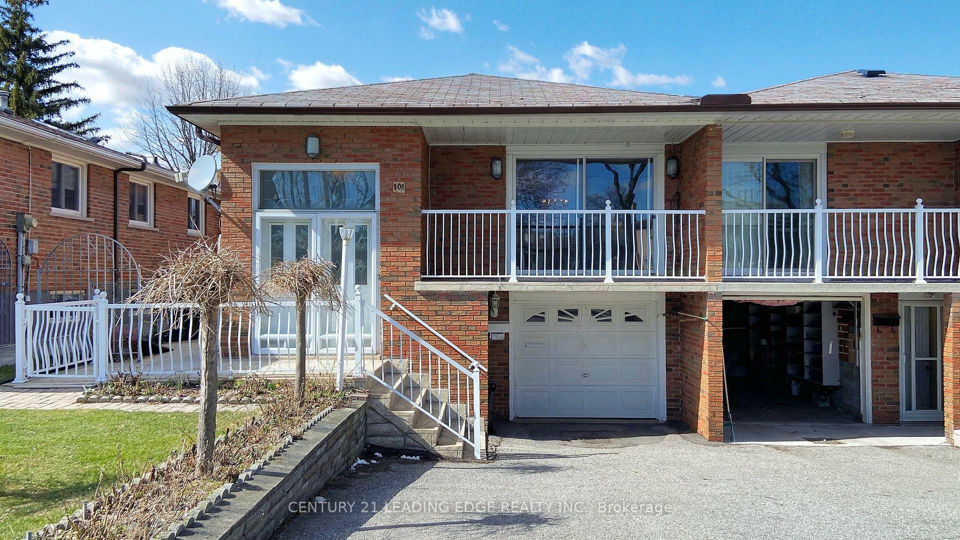101 Pindar Crescent  Toronto ON M2J 3L3 photo