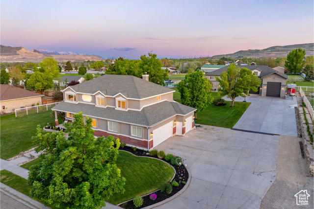 Property Photo: 2859 W Country Classic Dr UT 84065