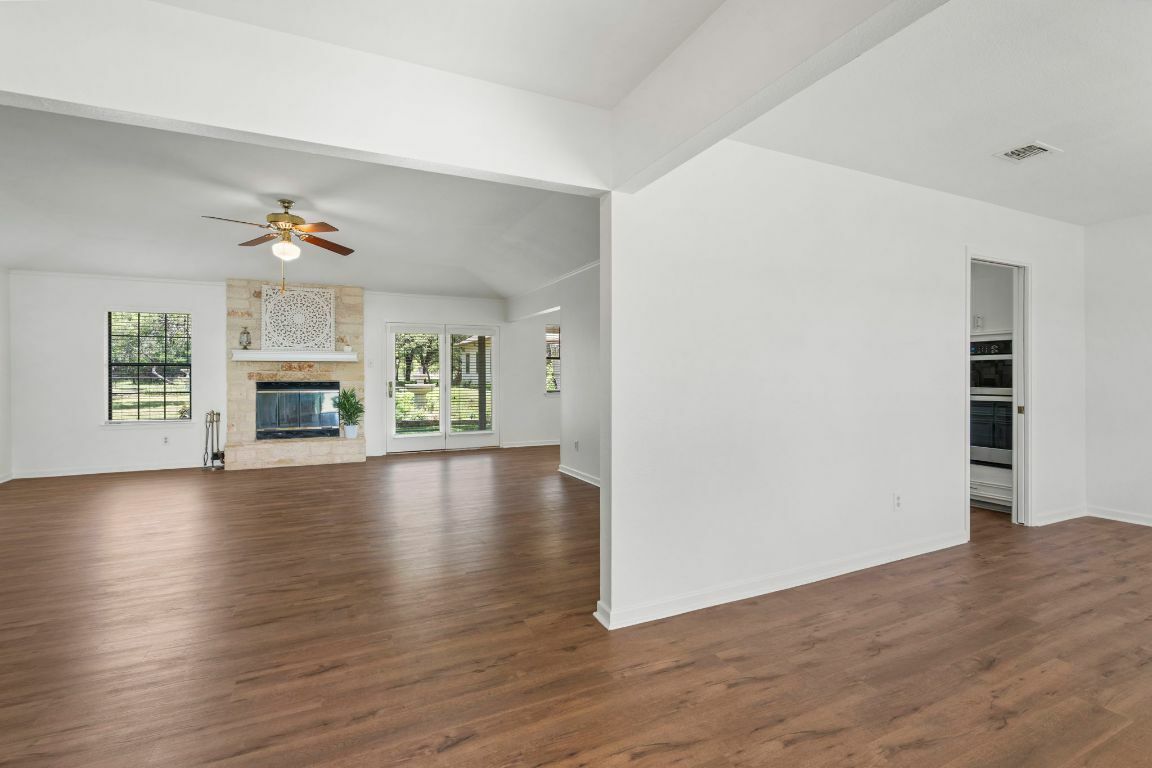 Property Photo: 507 Canyon Wren Drive TX 78610