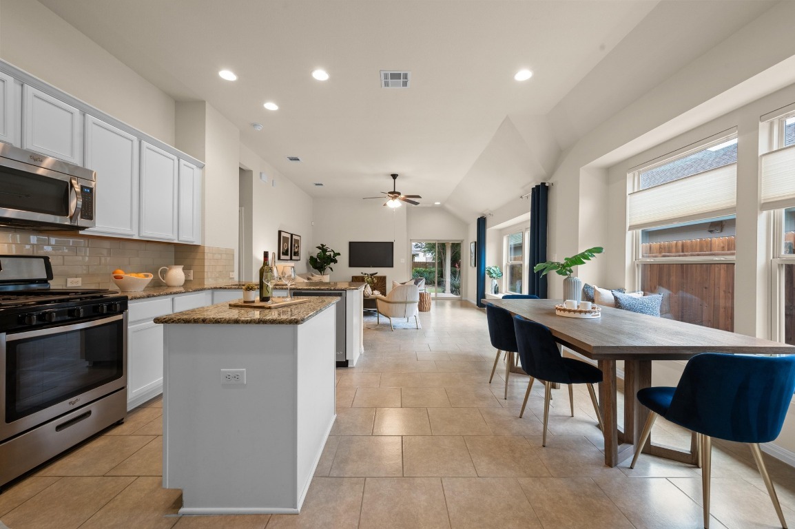 342 Tilly Lane  Buda TX 78610 photo