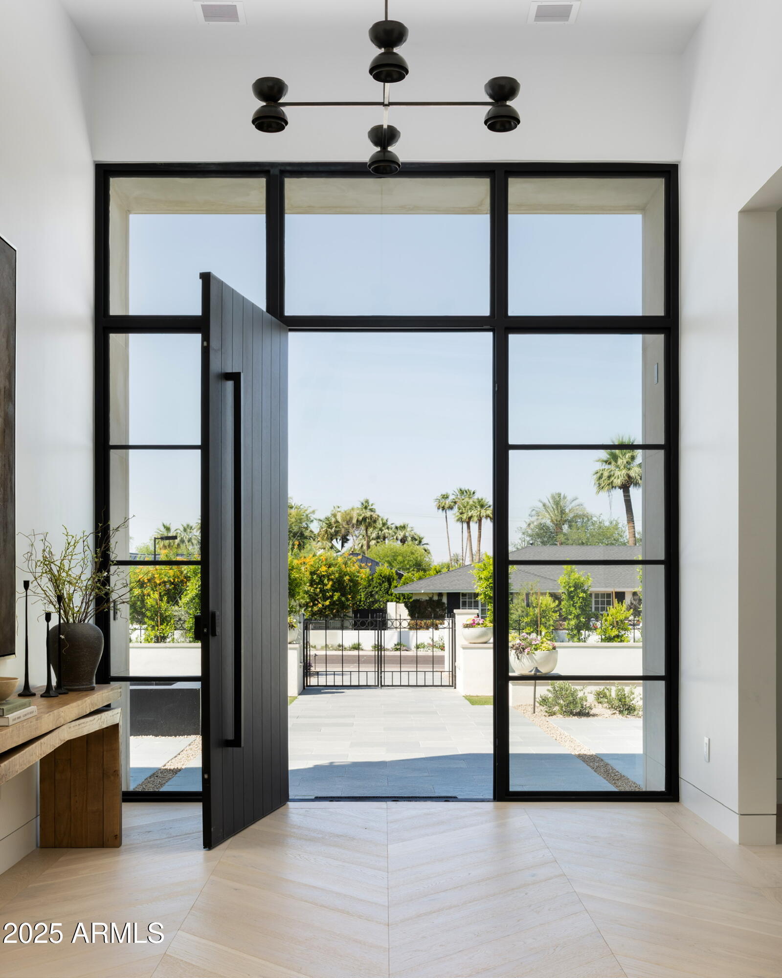 Property Photo: 4864 E Lafayette Boulevard AZ 85018