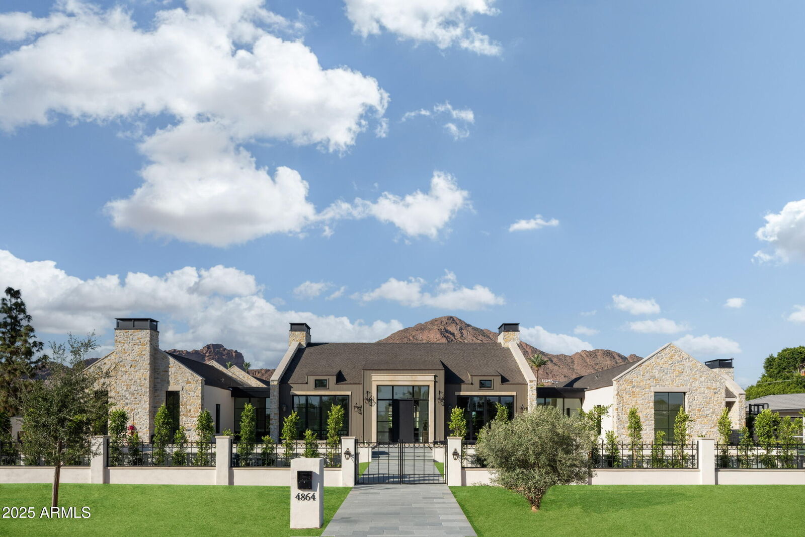Property Photo:  4864 E Lafayette Boulevard  AZ 85018 