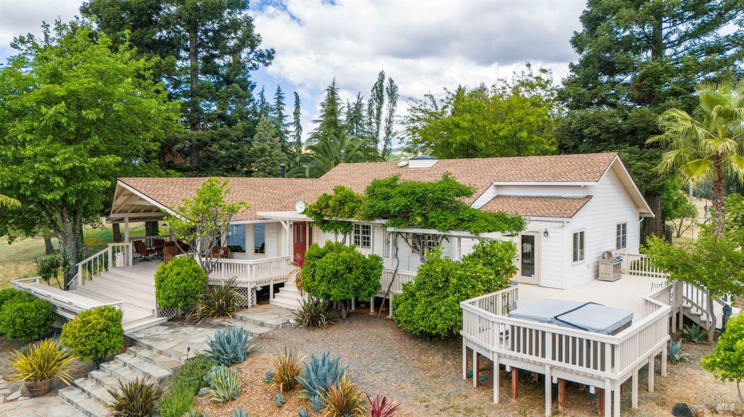 Property Photo: 3760 King Ranch Road CA 95482