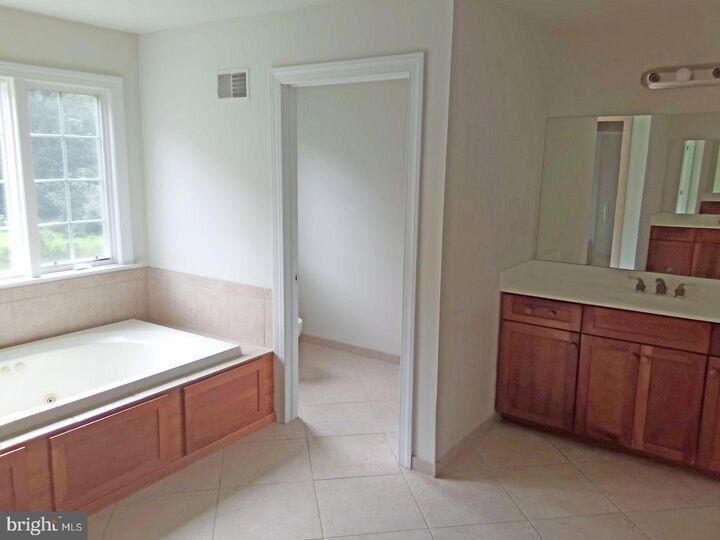 Property Photo: 1707 Chantilly Lane PA 19425