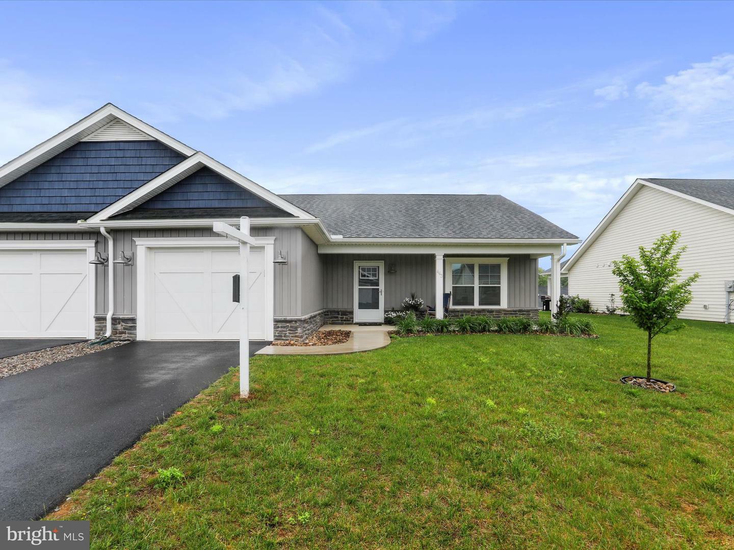 443 Dripping Spring Drive  Hedgesville WV 25427 photo