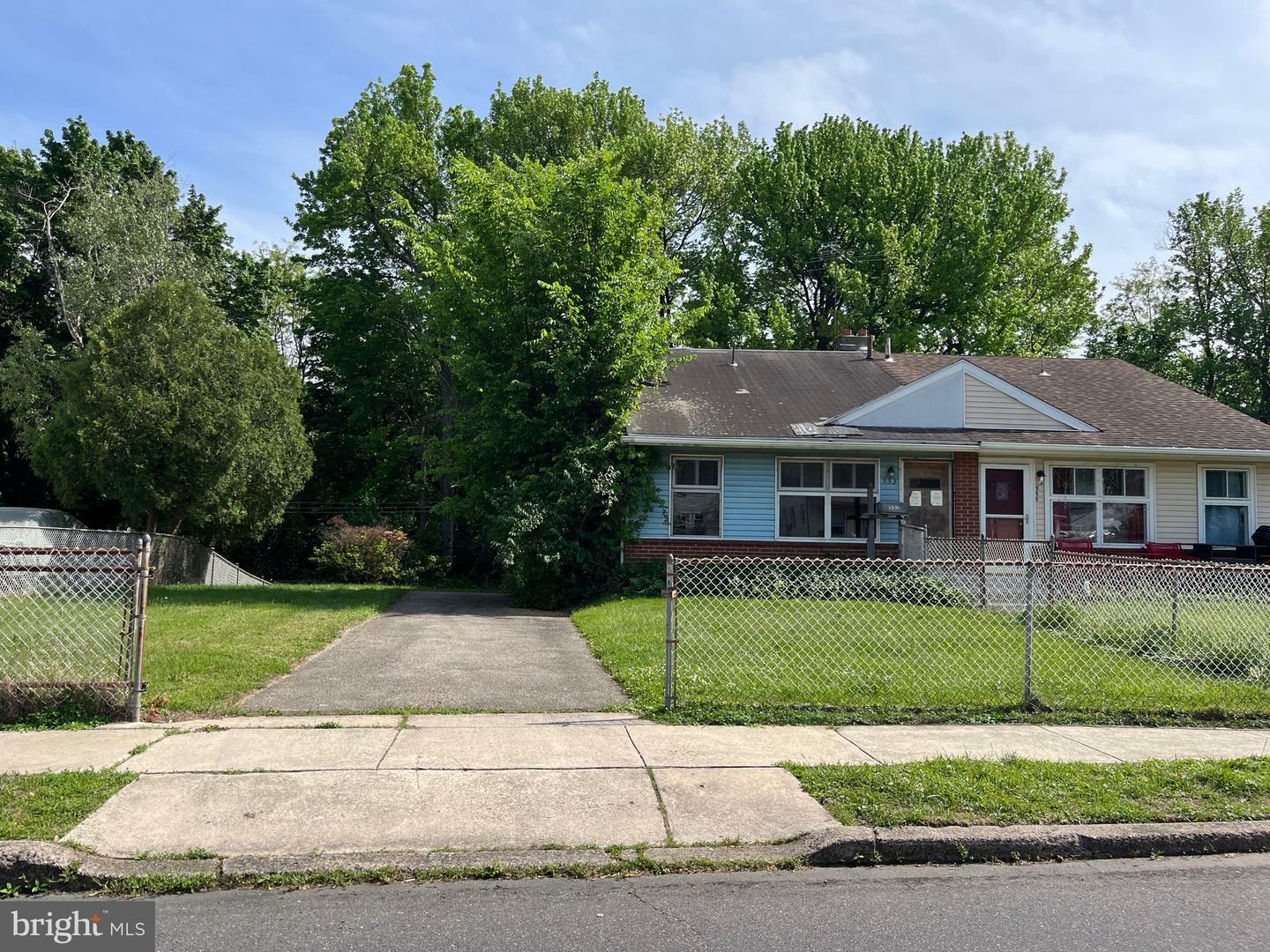 Property Photo: 553 E Winona Avenue PA 19074