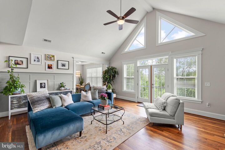 Property Photo: 320 Linden Drive VA 22601