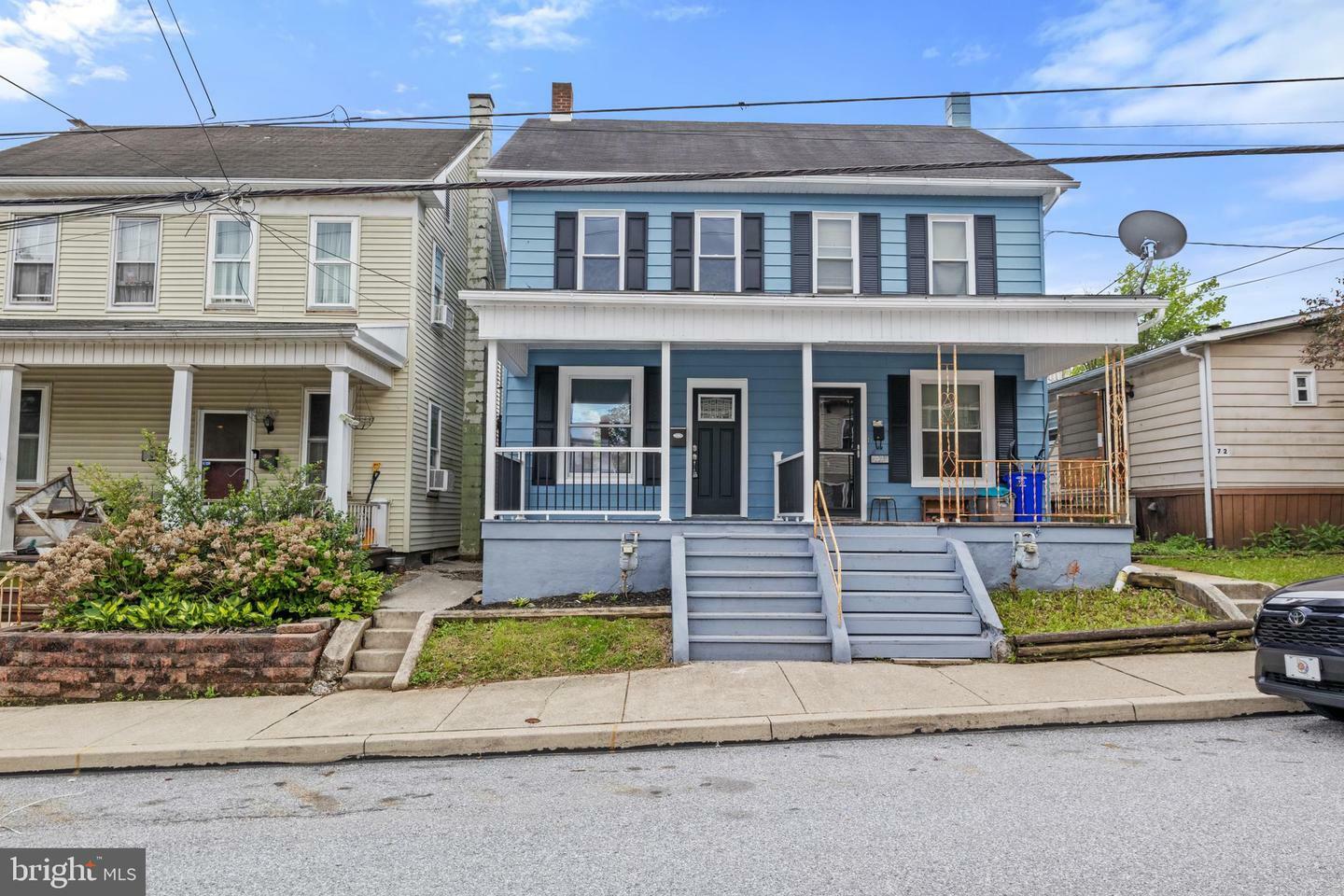 68 W Maple Street  Dallastown PA 17313 photo