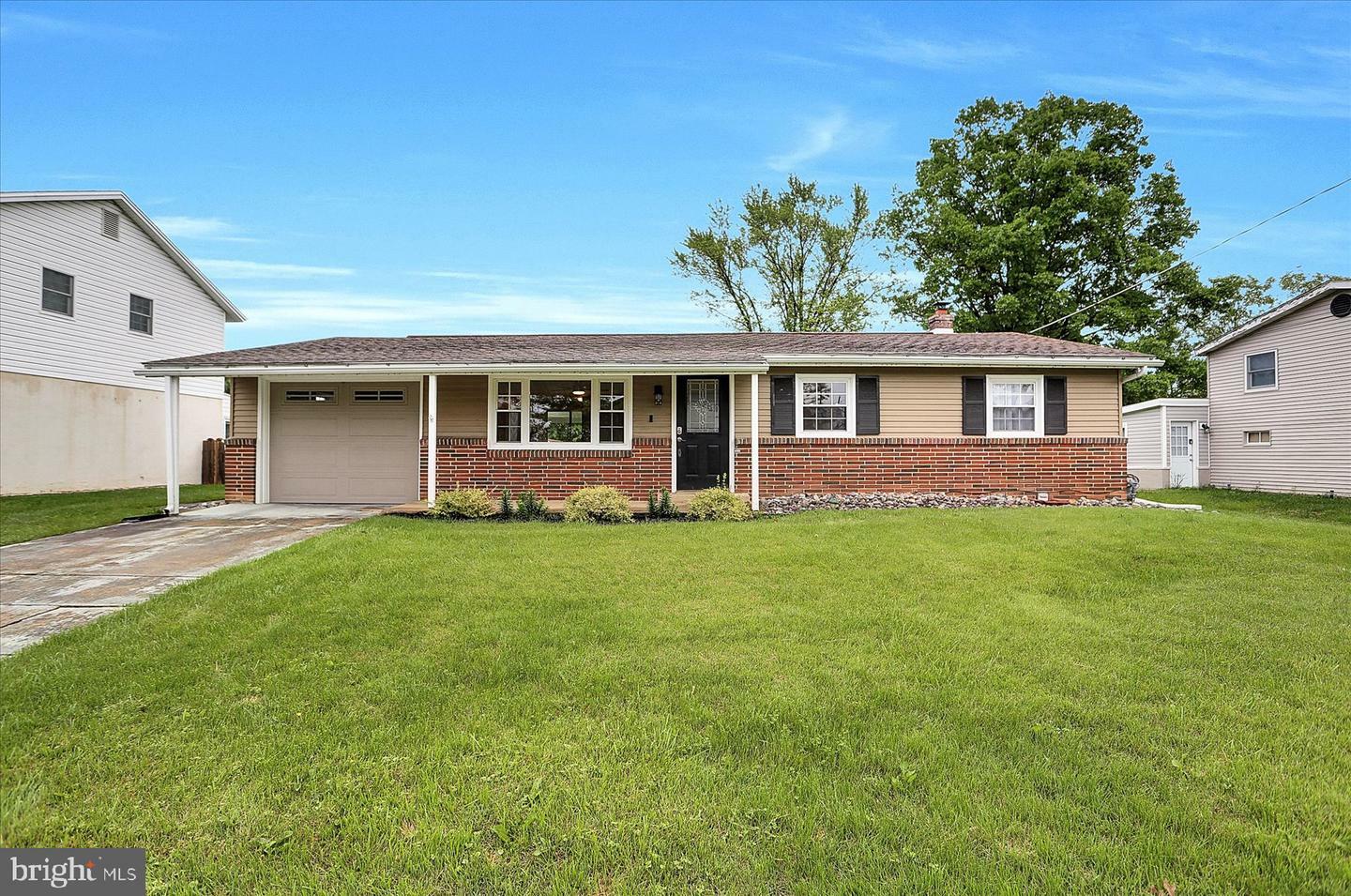 6039 Edward Drive  Mechanicsburg PA 17050 photo