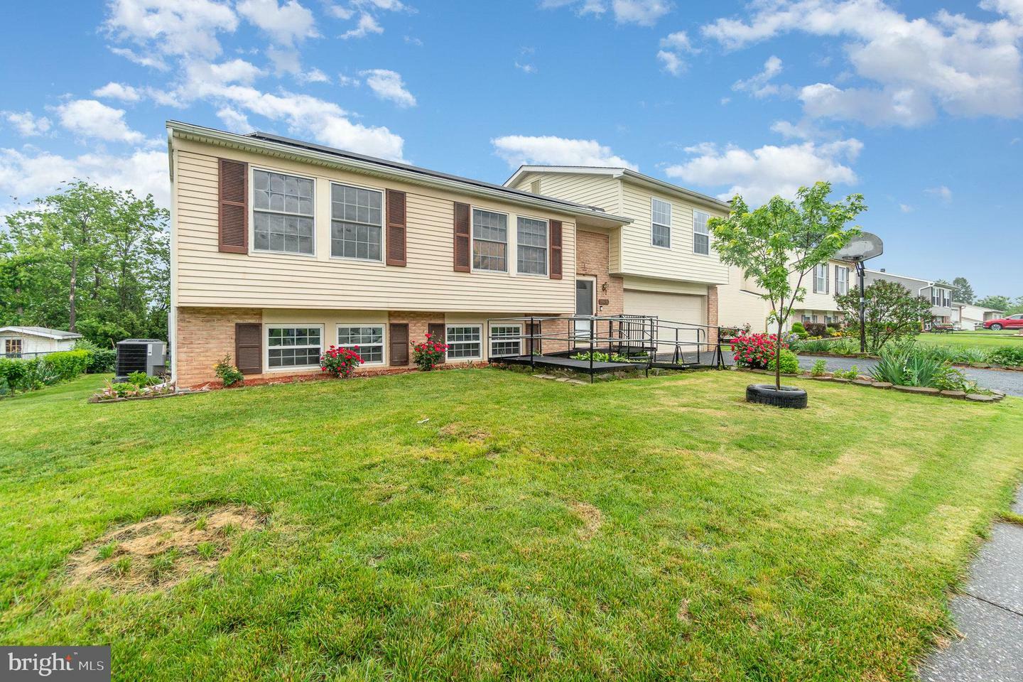 Property Photo: 4818 Tamar Drive PA 17111
